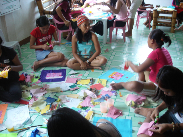 HOC workshop with young sex workers in Lapulapu, Cebu 2007