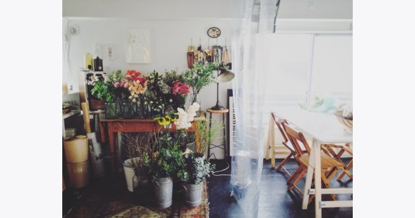 Wanマーケット 花とお酒とおいしいご飯がまっている 女の隠れ家 Mag By Louise ウィメンズアクションネットワーク Women S Action Network